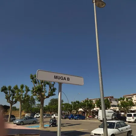 Apartment Cosy House Empuriabrava